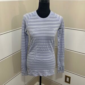 💙💎LULULEMON TOP💎💙